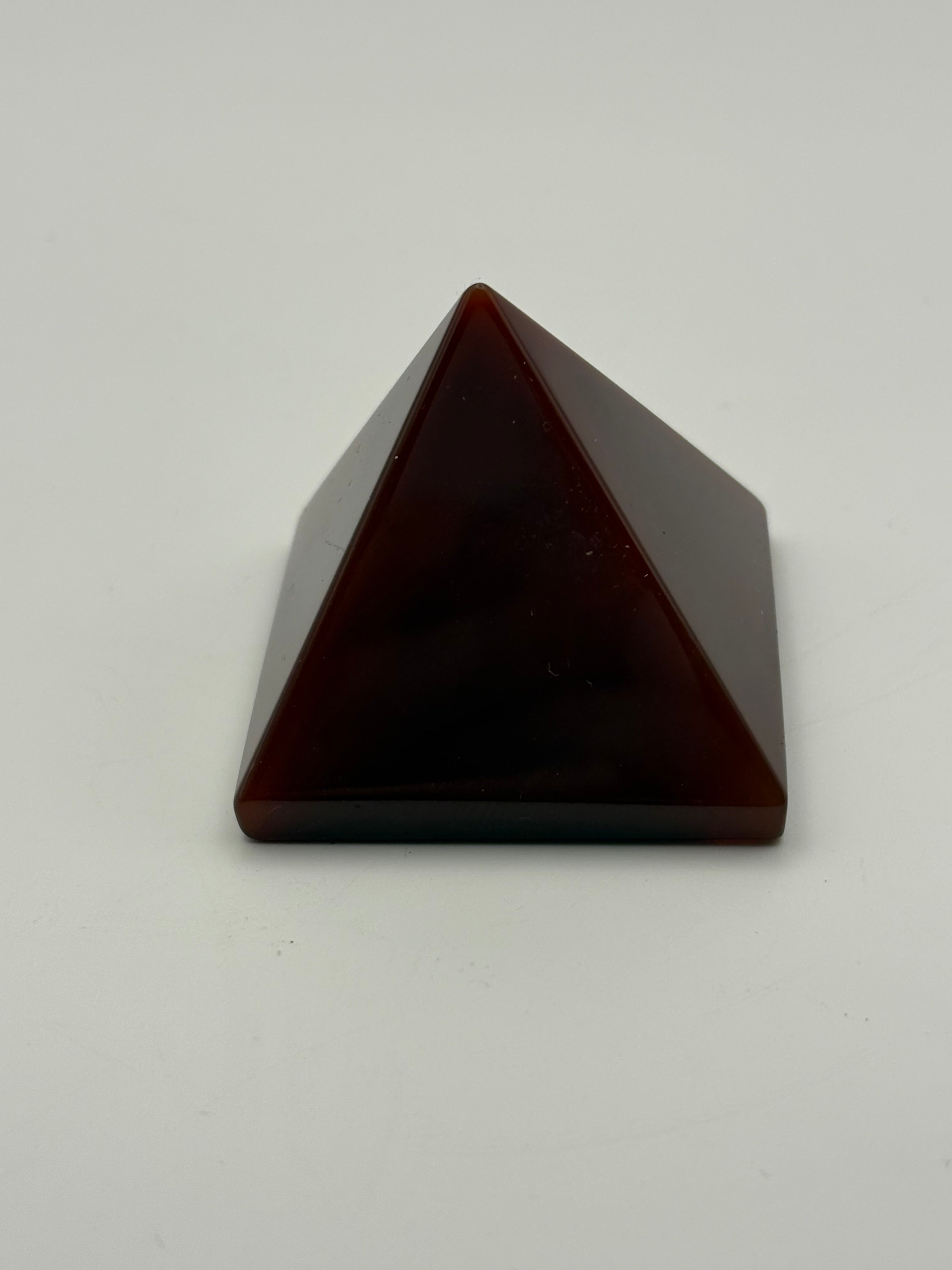 4cm Pyramid
