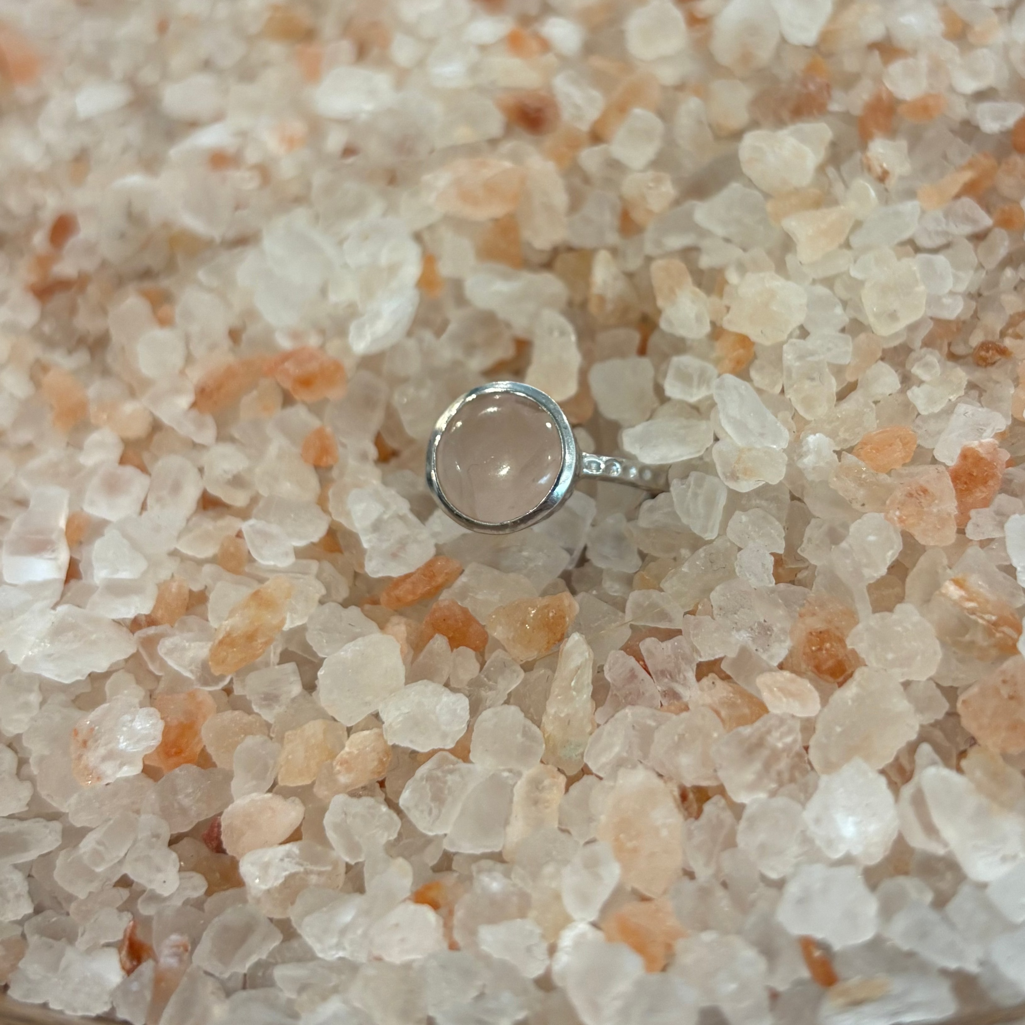 Rose Quartz Circle Sterling Silver Ring