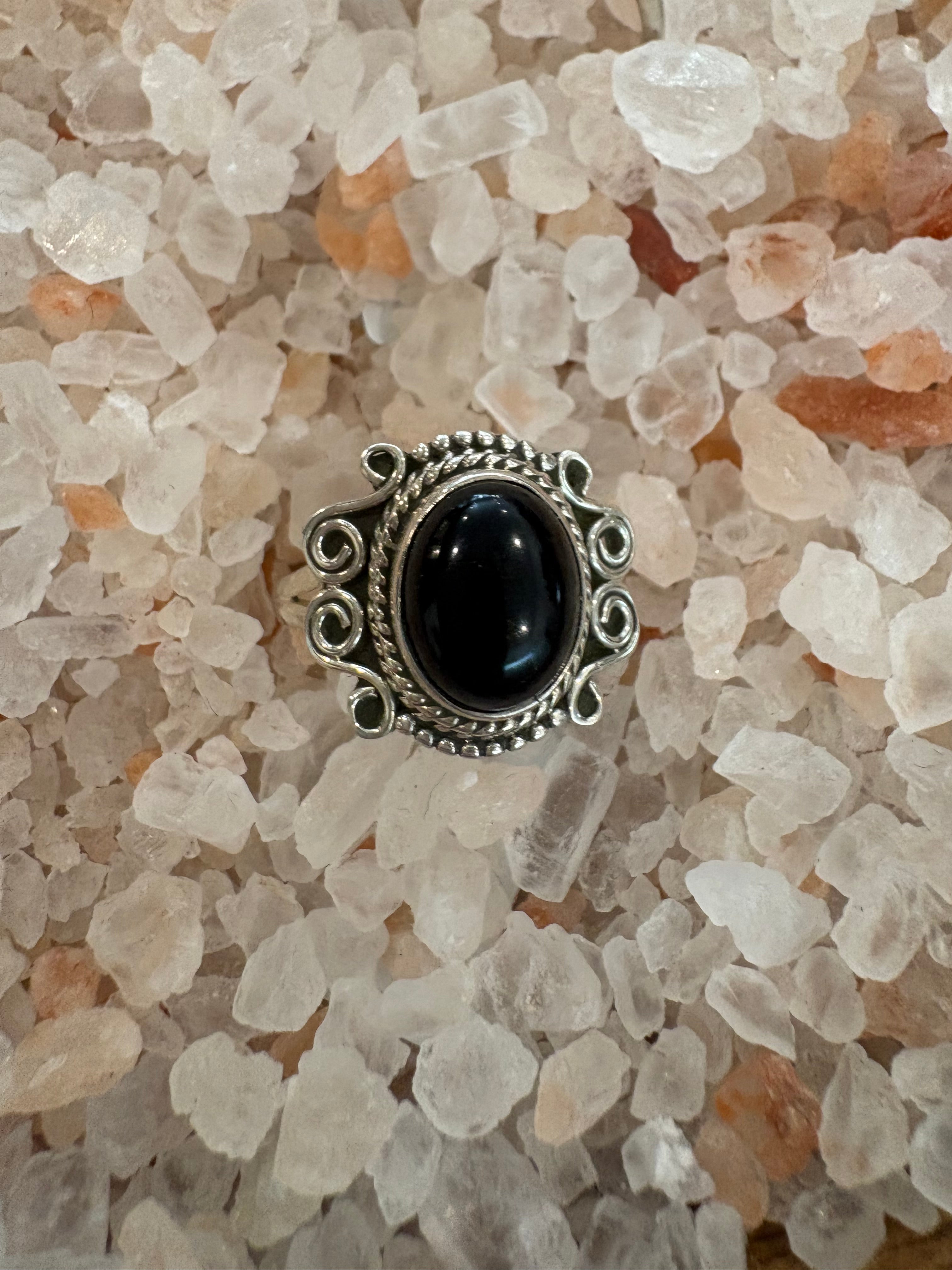 Onyx Round Ring