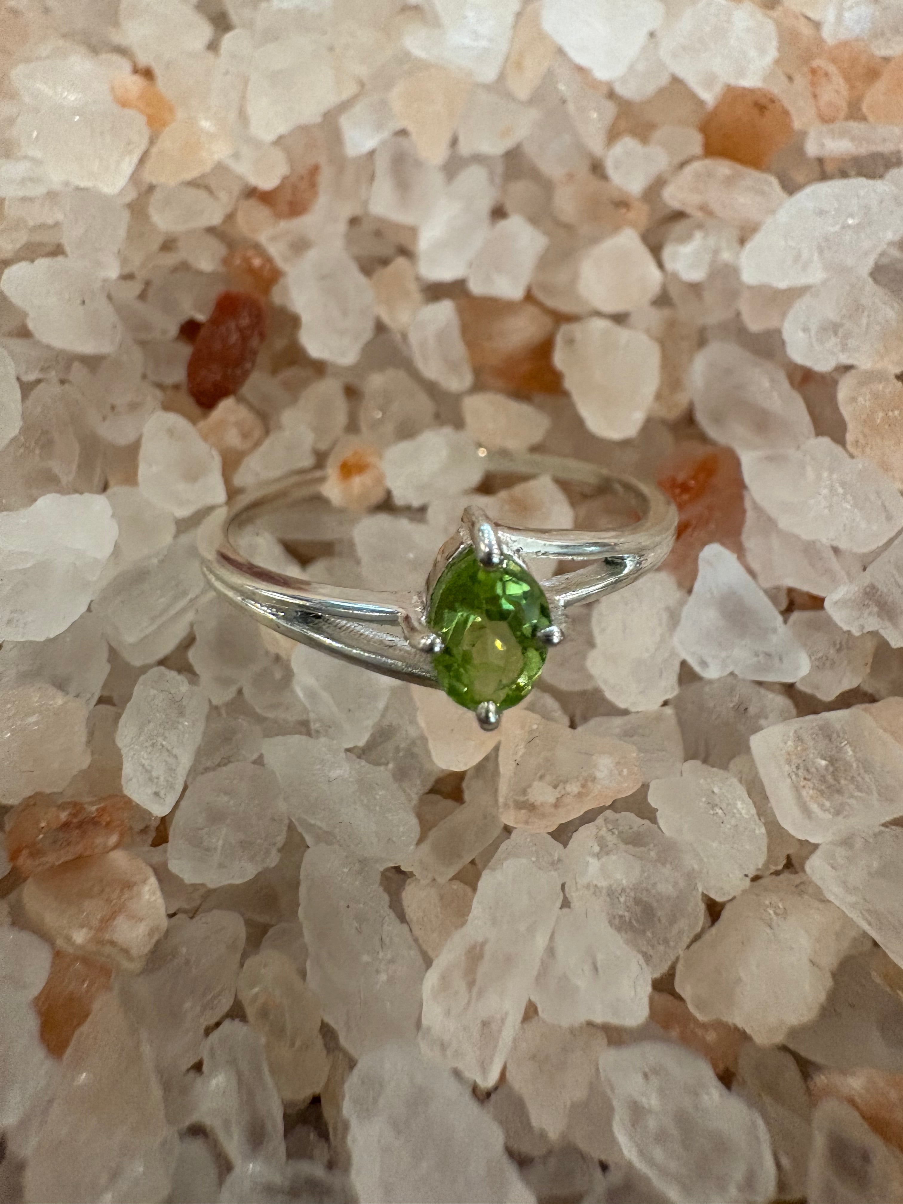Peridot Marquise Silver Ring