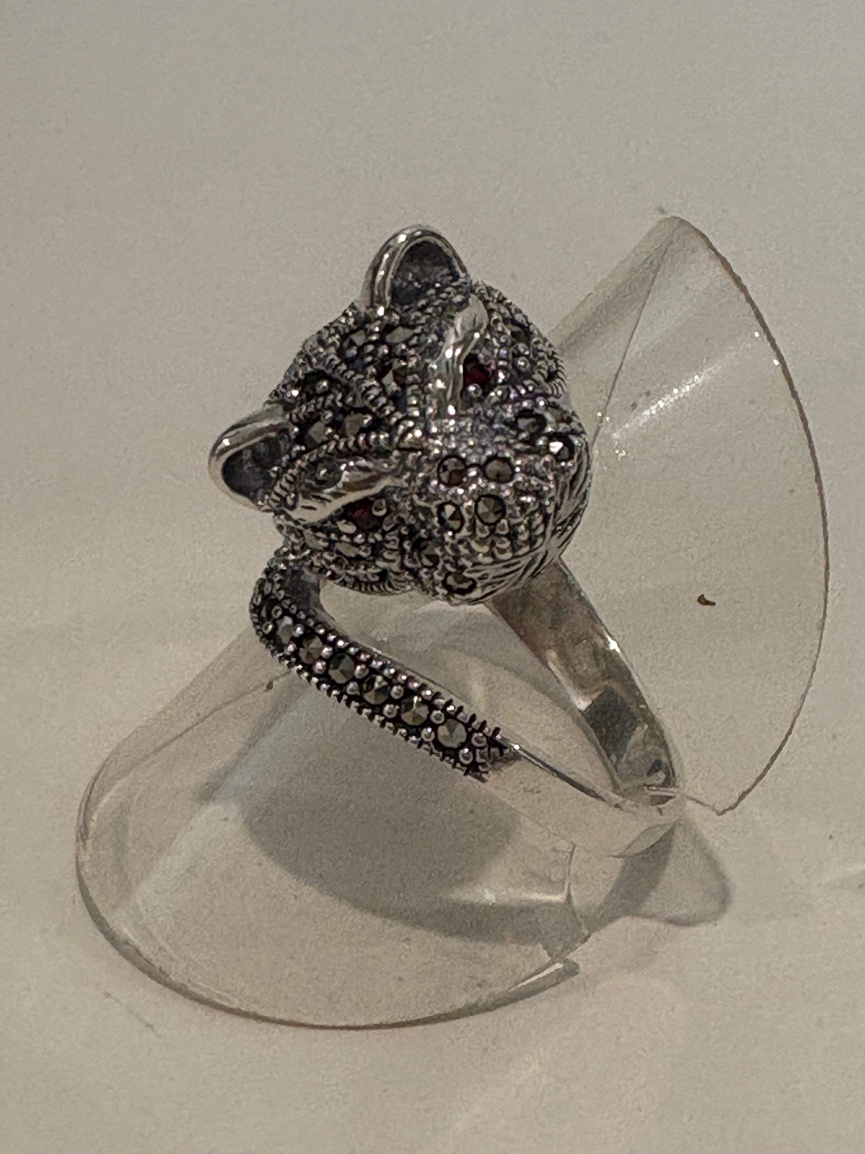 Lion Silver Maracasite Ring